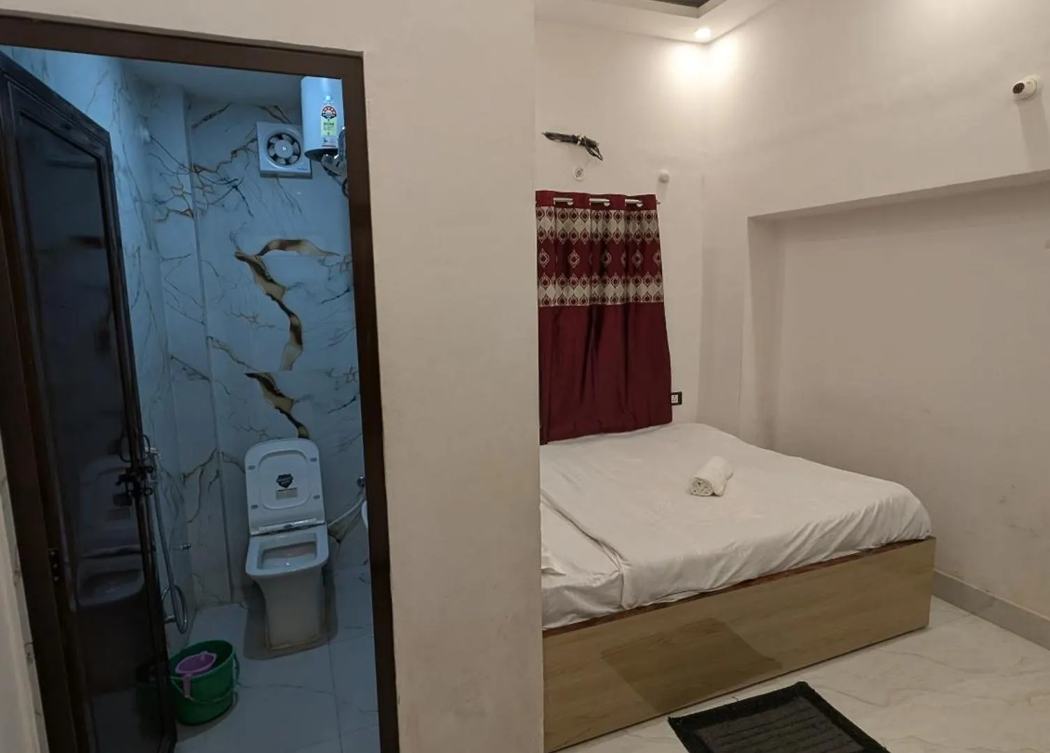 ורנאסי Vandana Guest House